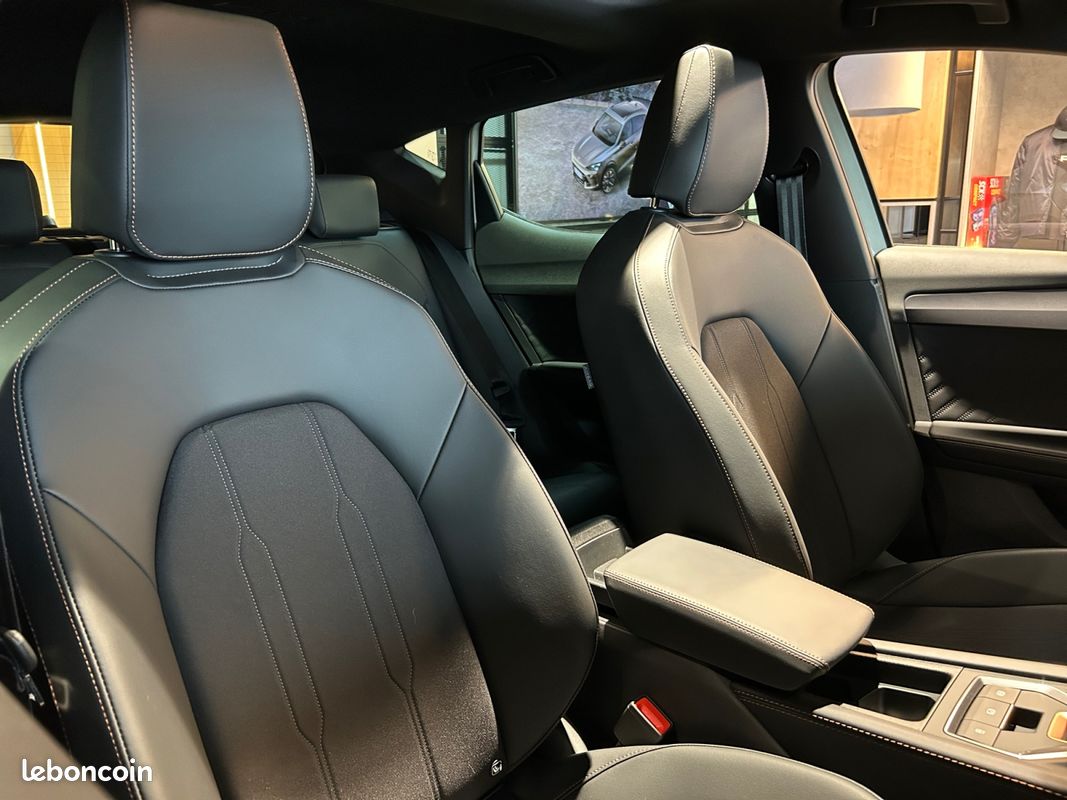 CUPRA Leon 1.5 eTSI Hybrid 150 ch DSG7 V (image 8)