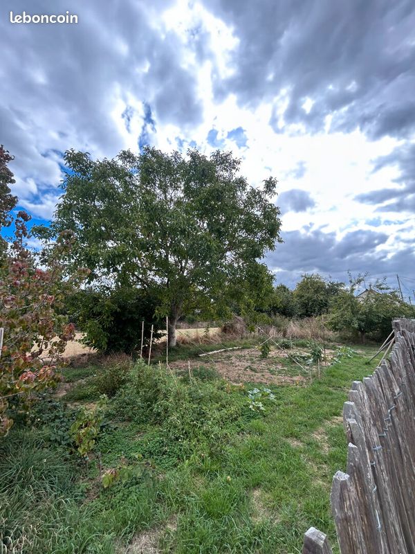Terrain 405 m² · à Betton · 405 m² · 60 €/mois