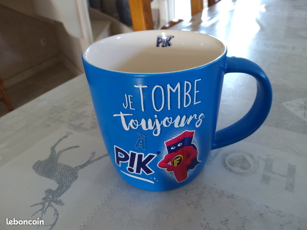 Mug Haribo "Je tombe toujours à Pik" (image 1)