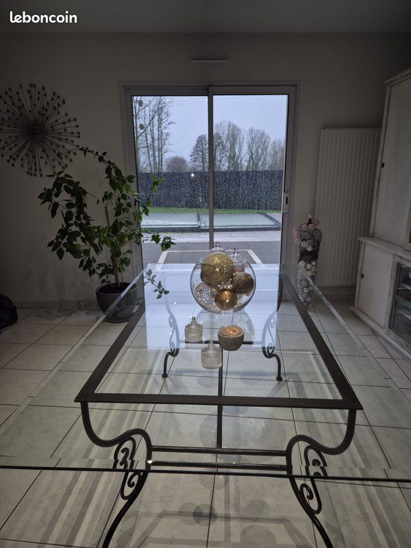 Table de salle à manger ou terrasse (image 12)