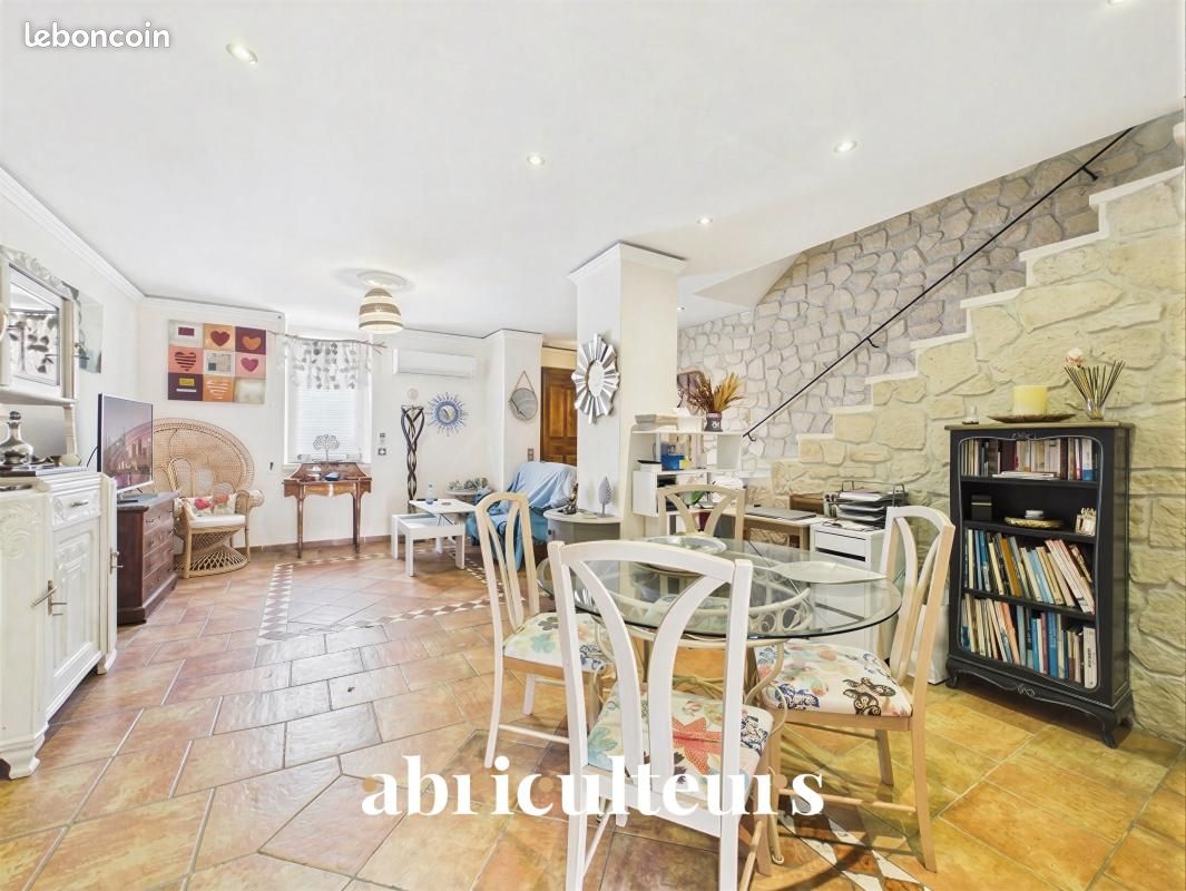 Maison 4 pièces 100 m² · à Cavaillon · 100 m² · 299 000 €