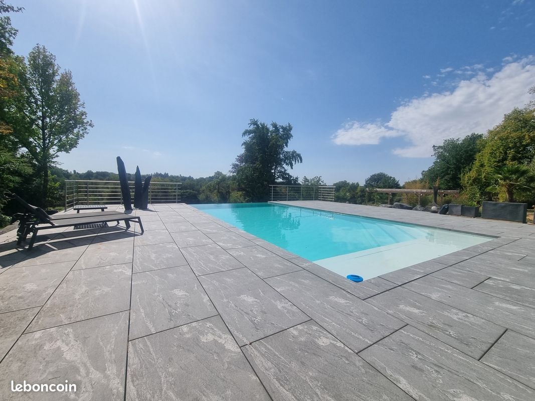 Maison 7 pièces 184 m² · à Saint-Vallier · 184 m² · 482 000 €