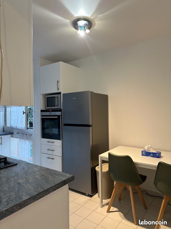 Appartement 1 pièce 93 m² · à Créteil · 93 m² · 660 €