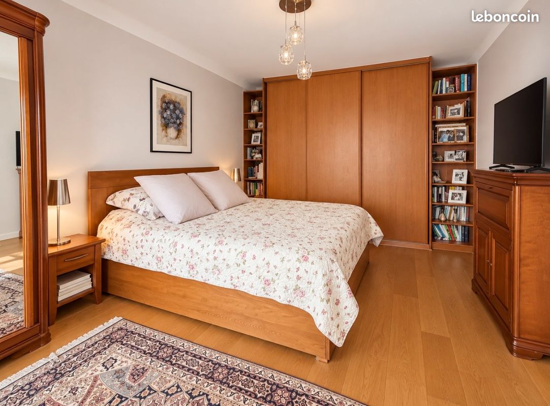 Maison 7 pièces 145 m² · à Rueil-Malmaison · 145 m² · 998 000 €