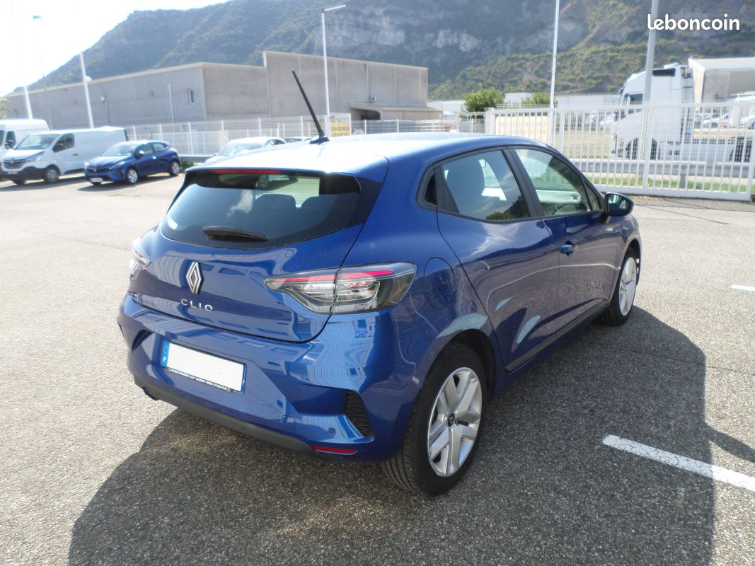 CLIO V Dci 100 Auto école Evolution (image 2)