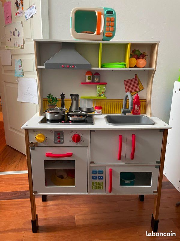 Cuisine en bois enfant (image 1)