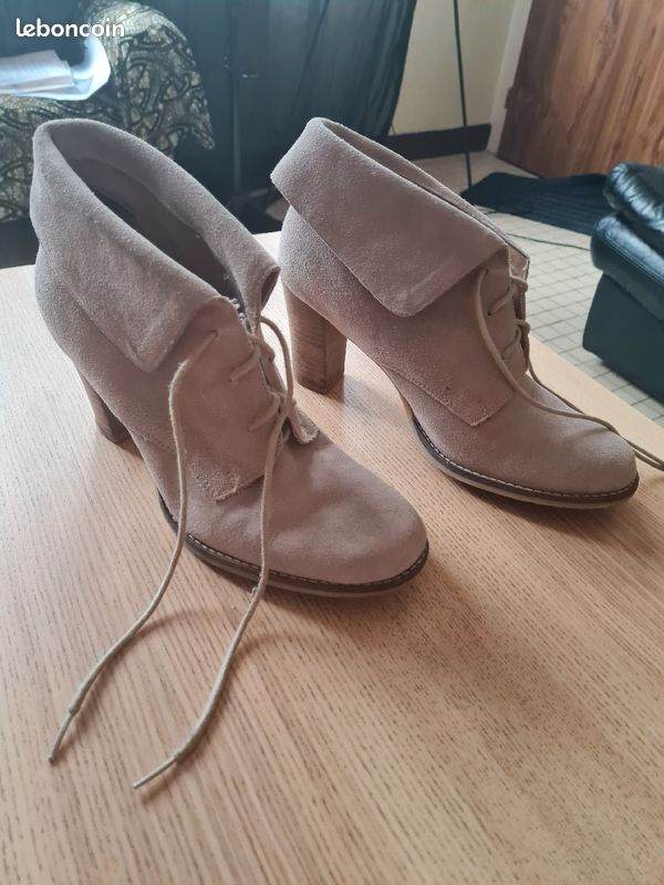 Bottines en dain beiges mellow yellow (image 1)
