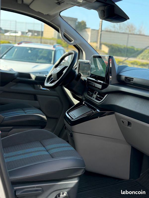 59500 HT Nouveau FORD CUSTOM HYBRIDE CABINE APPROFONDIE avec sièges modulables (image 2)