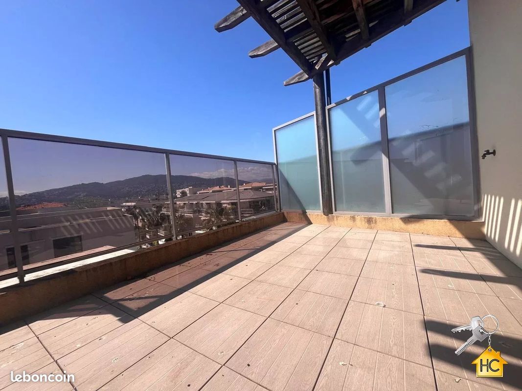 Appartement 4 pièces 90 m² · à Cannes · 90 m² · 449 000 €