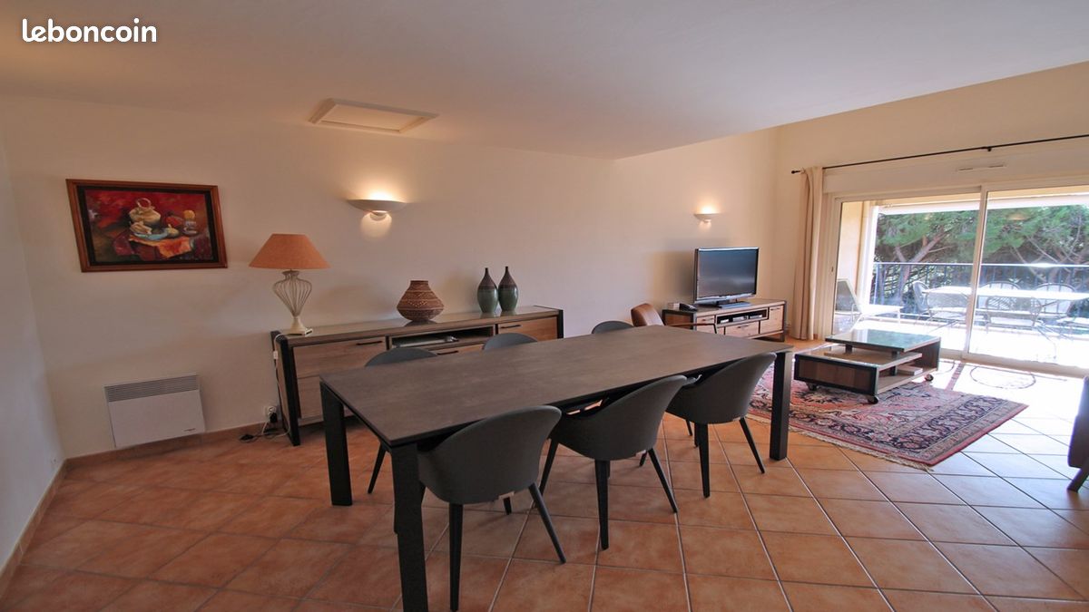 Sainte-Maxime Appartement tout confort 3 chambres - 6 couchages - piscine - climatisé - terrasse - calme (image 4)