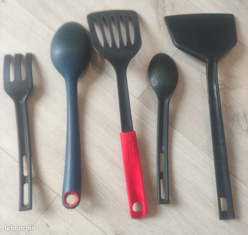 Lot d’ustensiles de cuisine – spatules & cuillères (image 2)