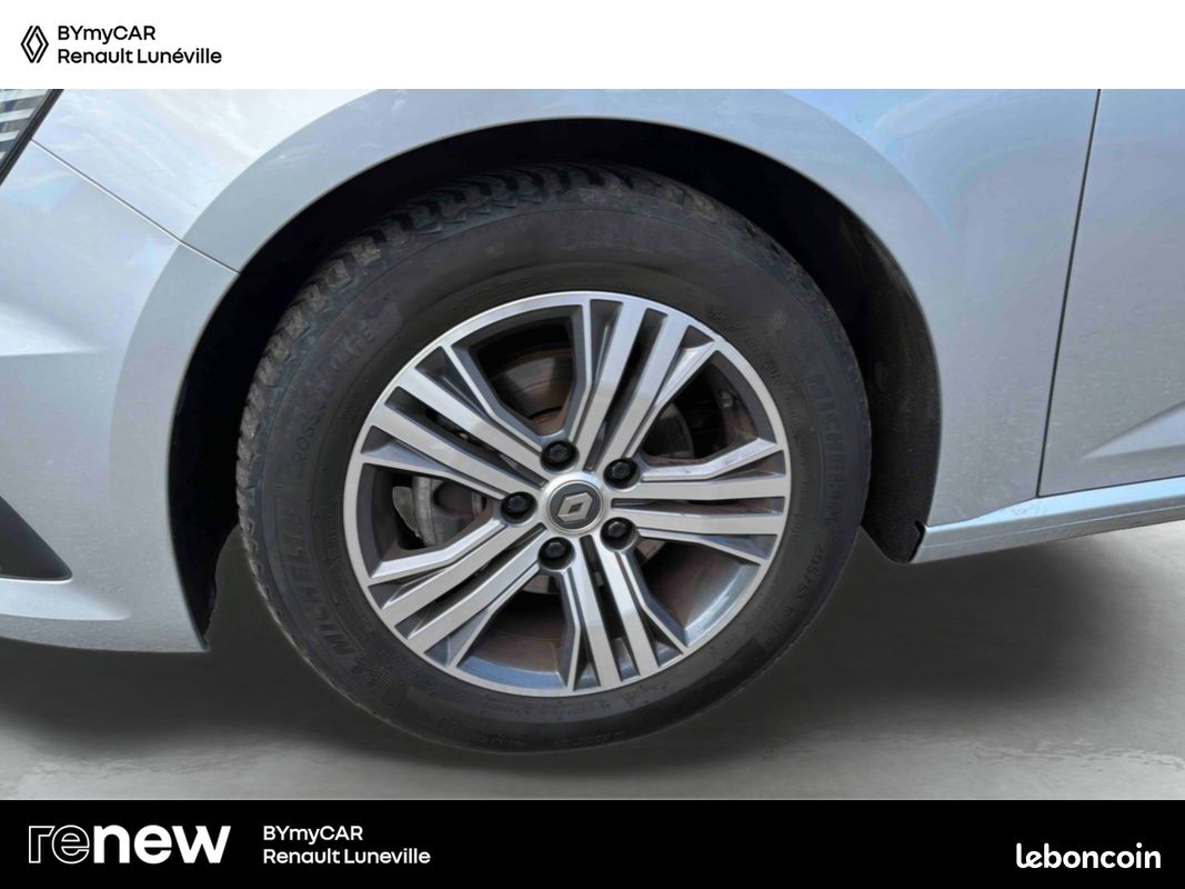 RENAULT Megane IV Berline Blue dCi 115 EDC Evolution (image 14)