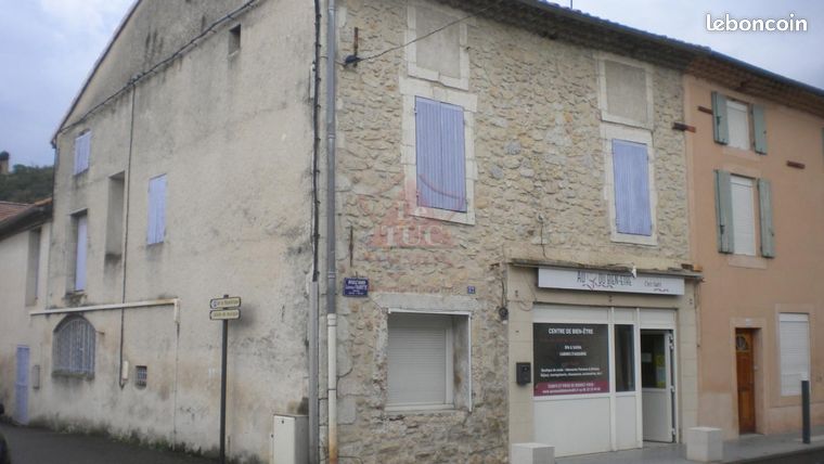 Immeuble 1 pièce 224 m²