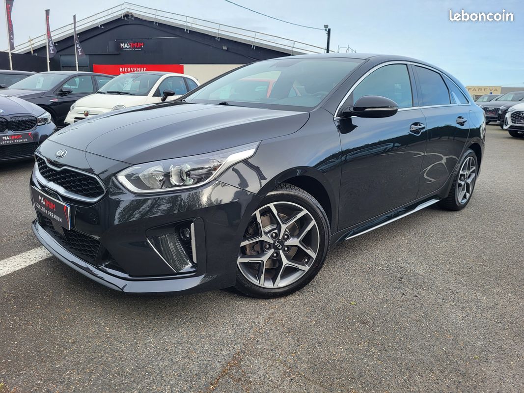 Kia proceed 1.0 t-gdi 120 gt line / camera pack hiver carplay (image 1)