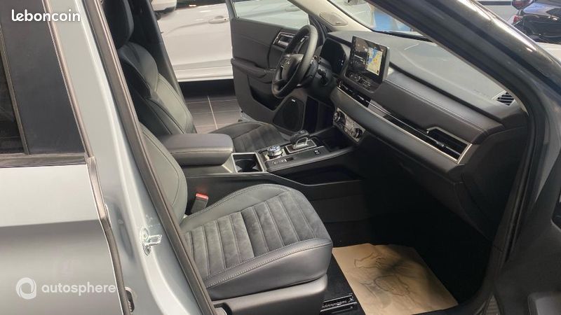 Mitsubishi Outlander 2.4 PHEV 306ch Intense 4WD (image 15)