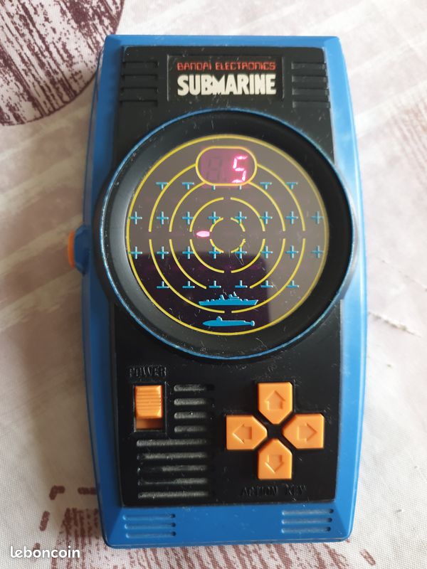 Bandai Electronics Submarine (image 1)