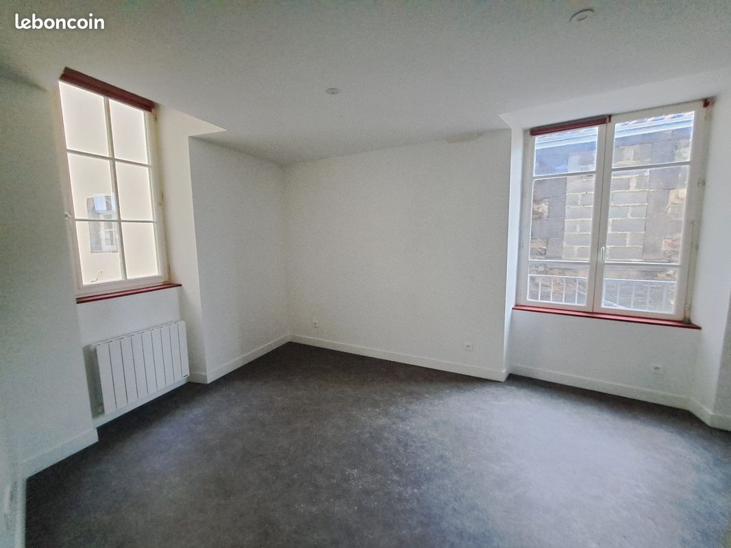 Appartement 1 pièce 17 m² · à Clermont-Ferrand · 17 m² · 365 €/mois