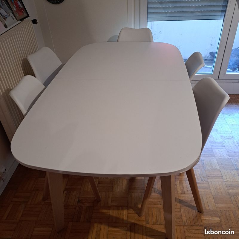 Table avc 5 chaises (image 3)