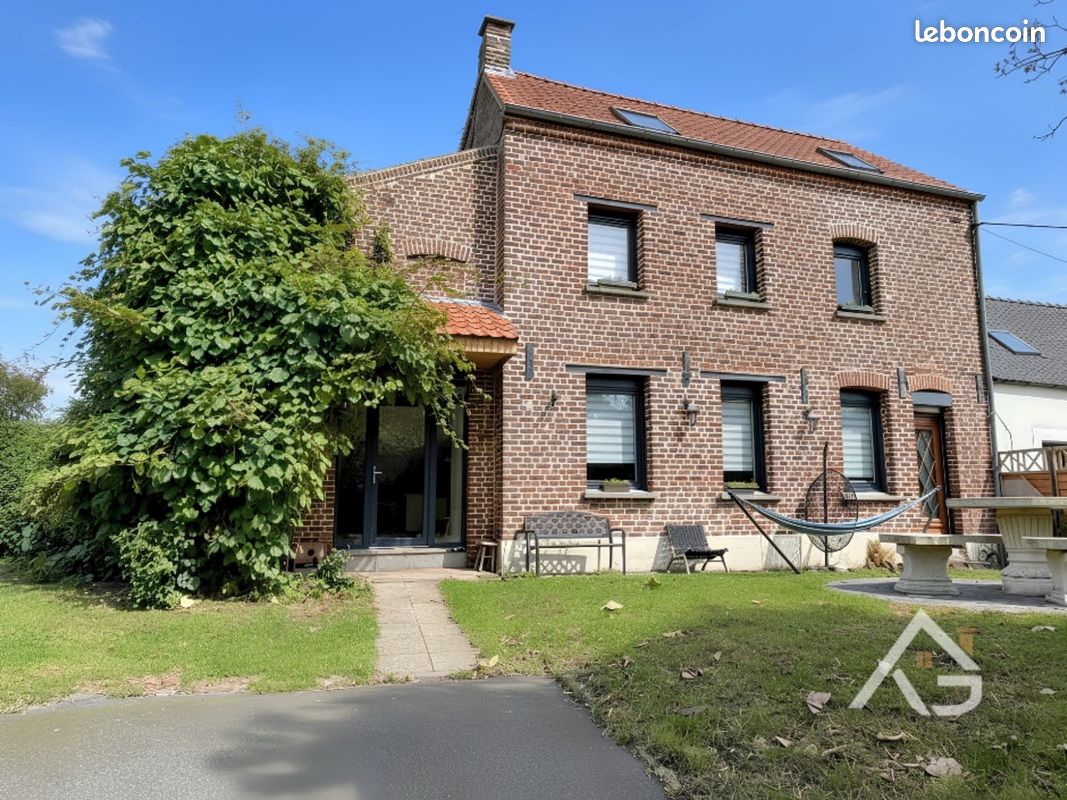 Maison 6 pièces 135 m² · à Douchy-les-Mines · 135 m² · 220 000 €