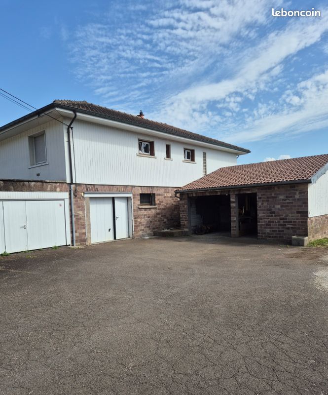 Maison 6 pièces 110 m² · à Fontaine-lès-Clerval · 110 m² · 168 000 €