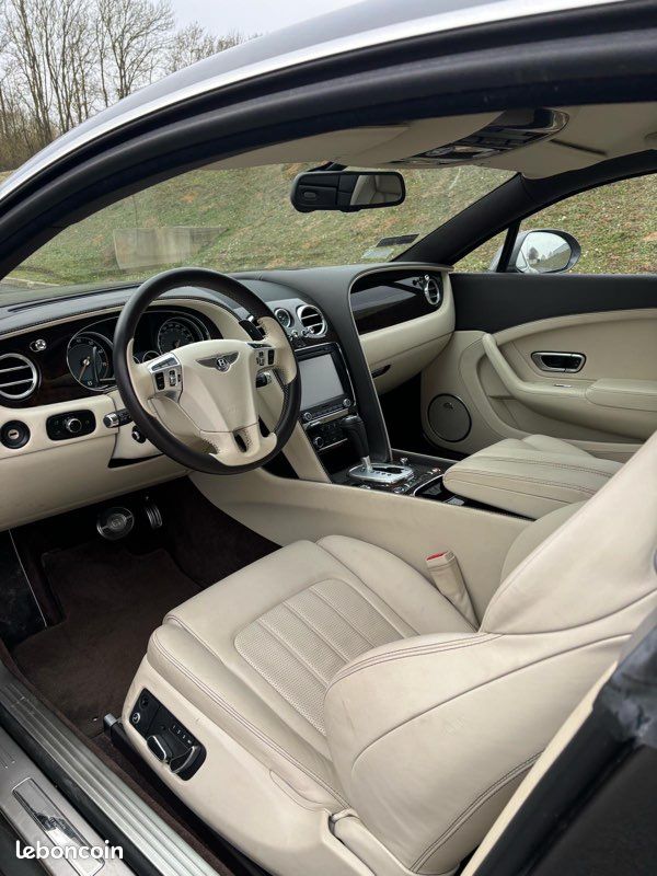 Bentley Continental GT 6.0L W12 575ch 2012 endommagé (image 8)
