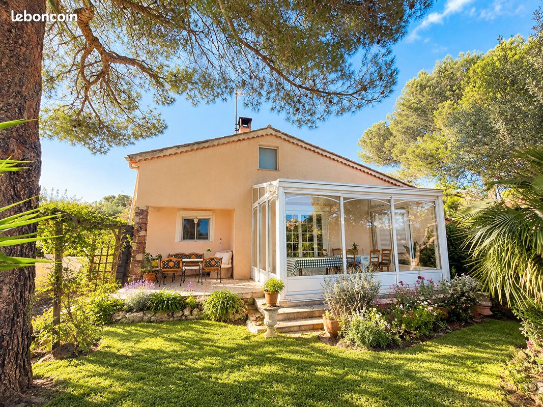Maison 7 pièces 163 m² · à Saint-Raphaël · 163 m² · 789 000 €