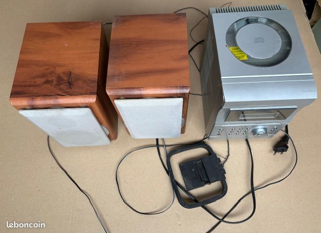 Mini Chaîne hi-fi grandin ne fonctionne pas (image 1)