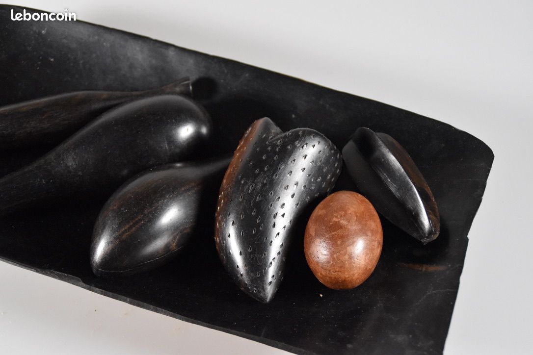 Plateau de fruits en bois (Africain) (image 1)