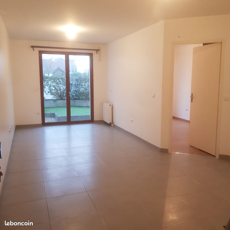 Appartement 2 pièces 44 m² · à Carrières-sous-Poissy · 44 m² · 170 000 €