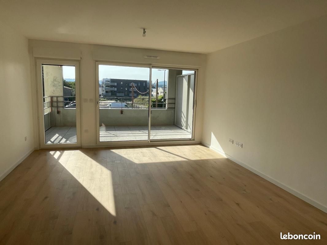 Appartement 3 pièces 60 m² · à Terville · 60 m² · 1 090 €