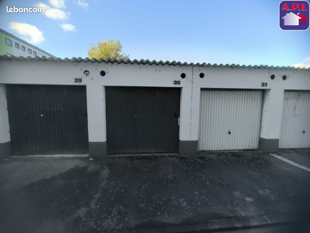 Parking 13 m² · à Auterive · 13 m² · 13 000 €