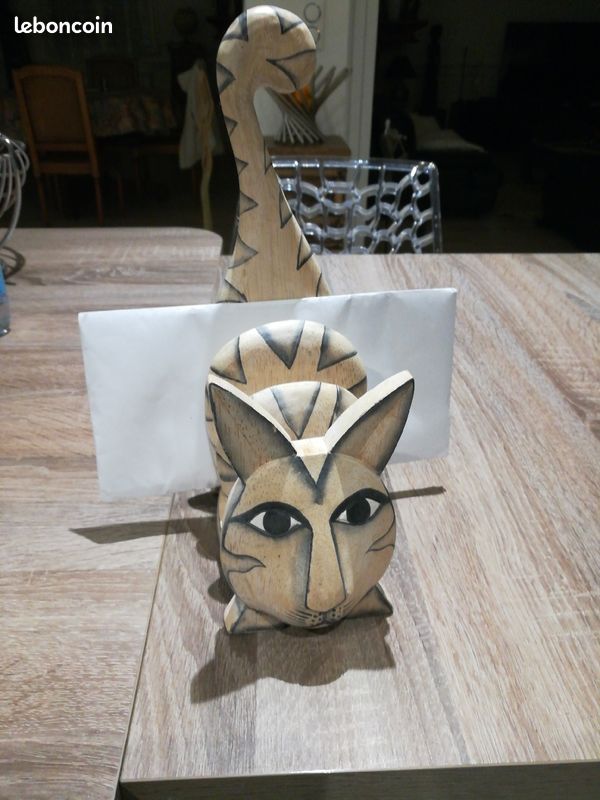 Chat porte courrier en bois (image 2)