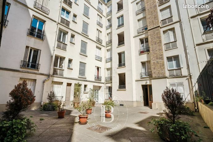 Appartement 2 pièces 42 m² — 10