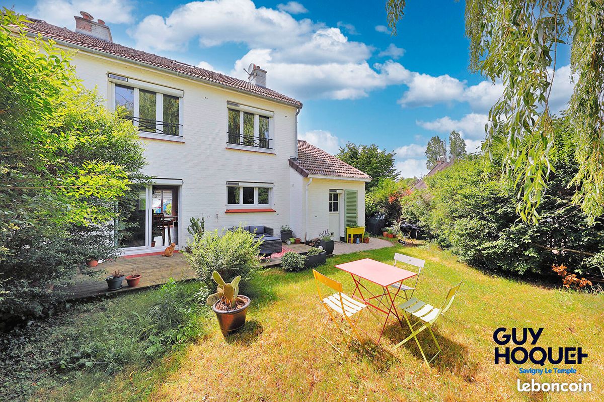 Maison 6 pièces 100 m² · à Combs-la-Ville · 100 m² · 324 990 €