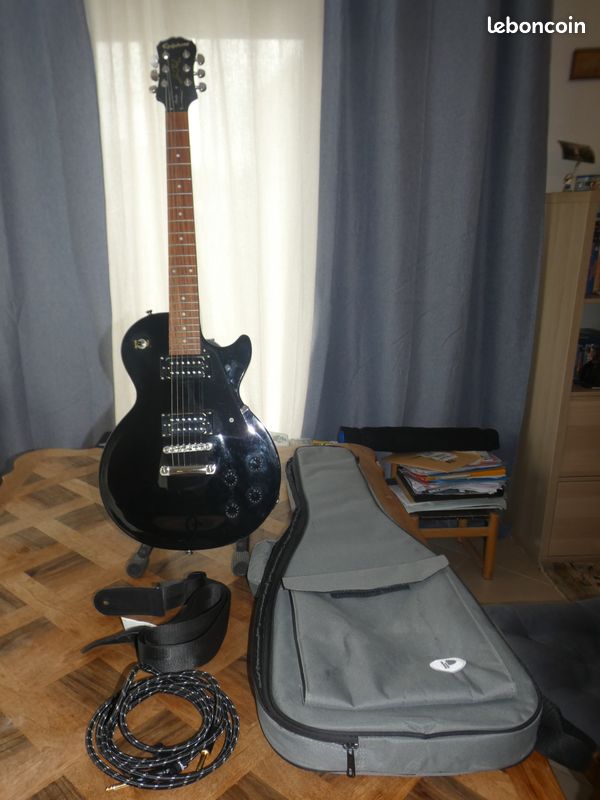 Guitare (image 1)