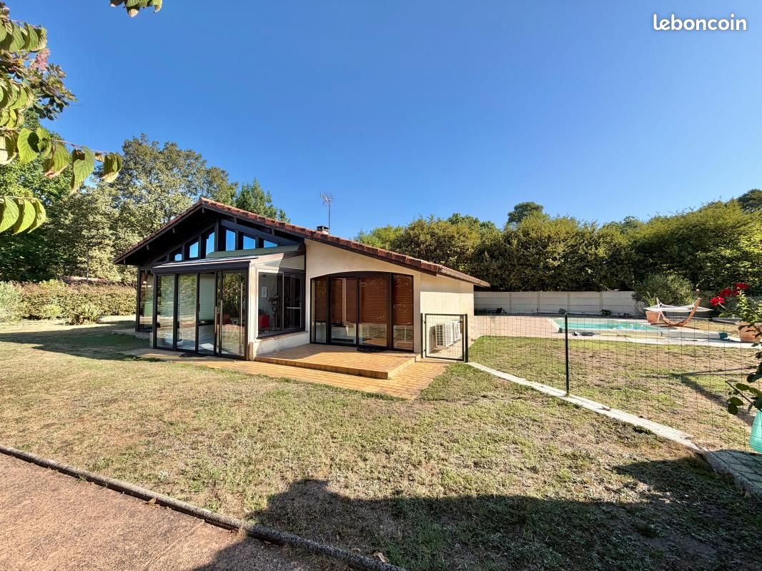 Maison 5 pièces 137 m² · à Mont-de-Marsan · 137 m² · 305 000 €