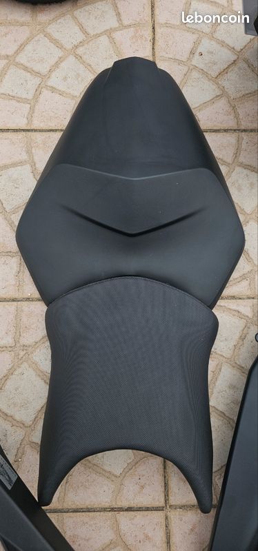 Carénages complet neuf KTM RC (image 3)