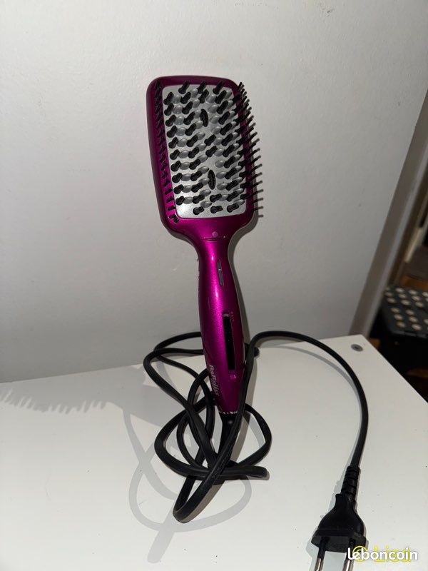 Sèches cheveux, lisseurs, boucleurs et brosse lissante