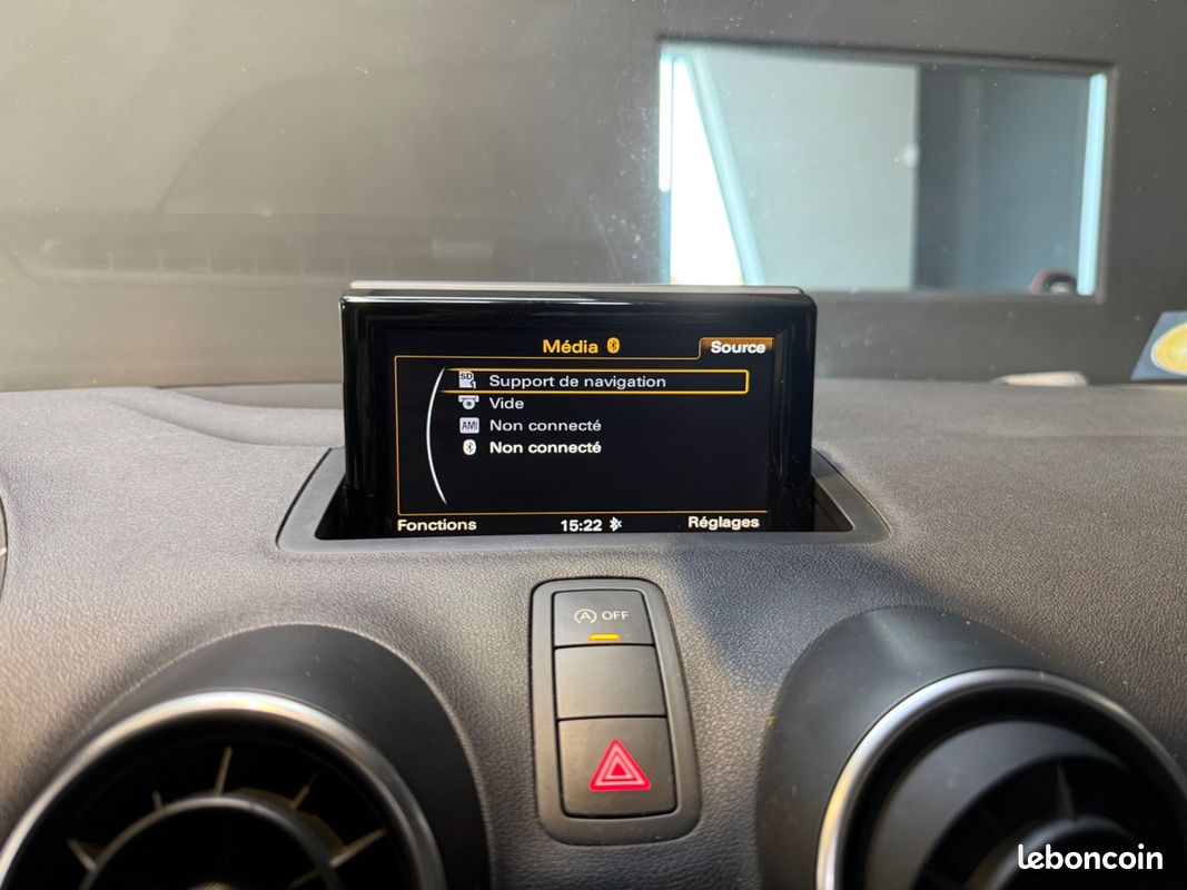 Audi A1 Sportback Ambition - 5 portes - 1.4 TDI 90 ch - Distribution ok (image 10)