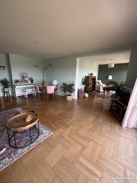 Appartement 4 pièces 101 m² · à Chaumont · 101 m² · 750 €/mois