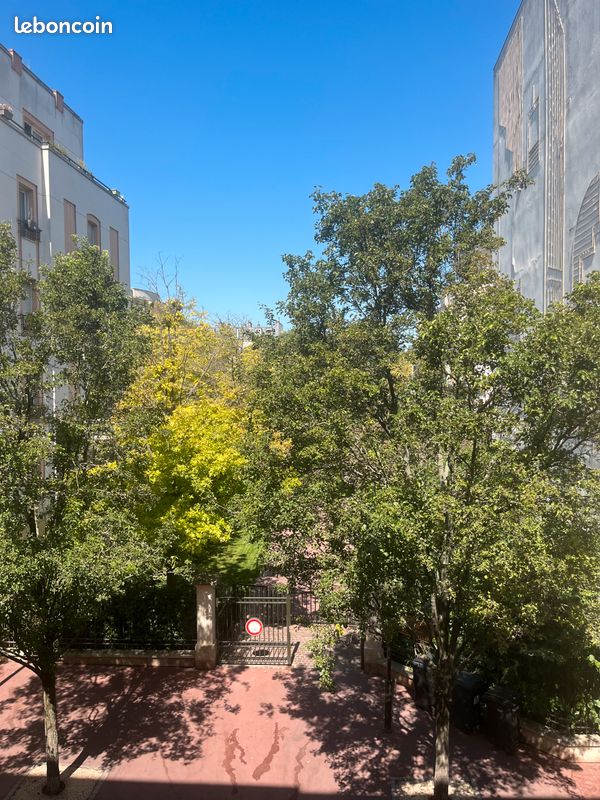 Appartement 2 pièces 28 m² · à Levallois-Perret · 28 m² · 880 €