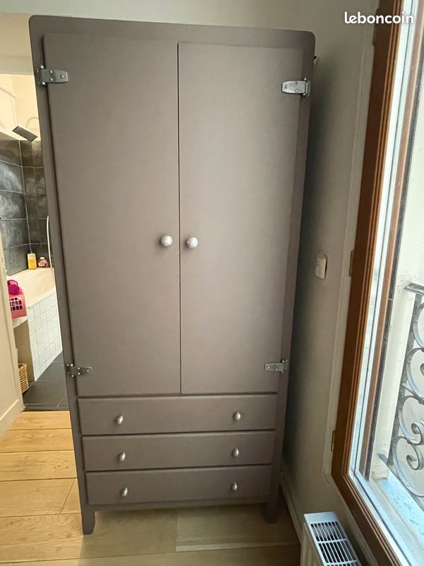 Armoire a trois temps de la marque laurette (image 1)
