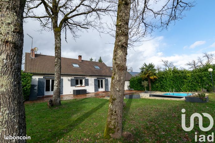 Maison 8 pièces 187 m²