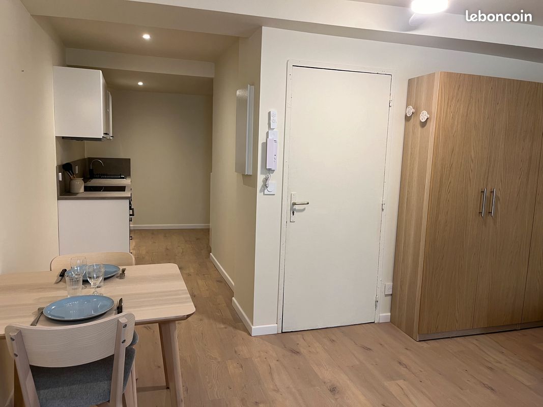 🎓 Studio meublé 25 m² – Toulon centre – Idéal étudiant (image 2)