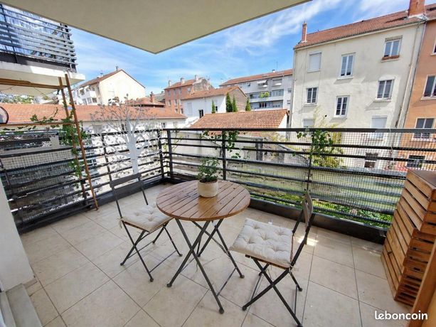 Appartement 2 pièces 46 m² — 1
