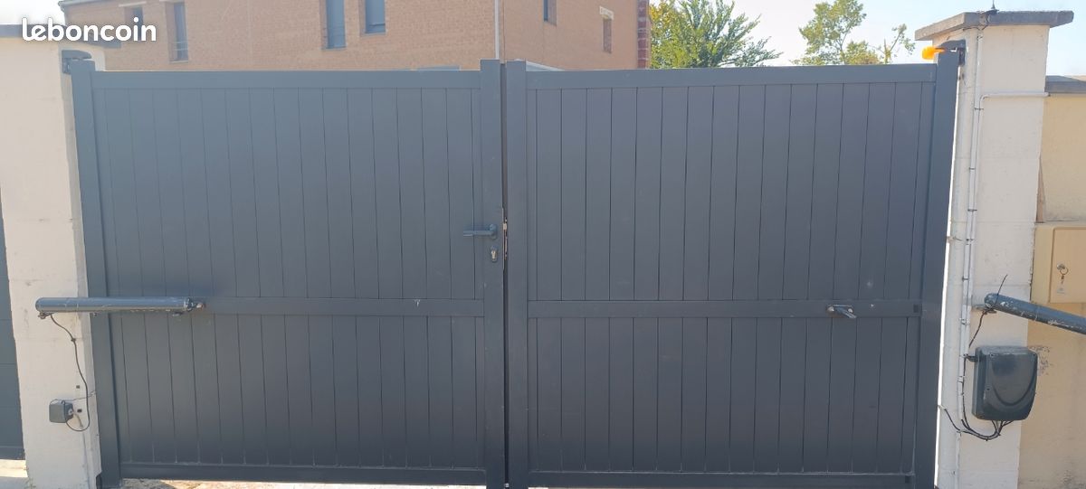 Portail + motorisation (image 1)