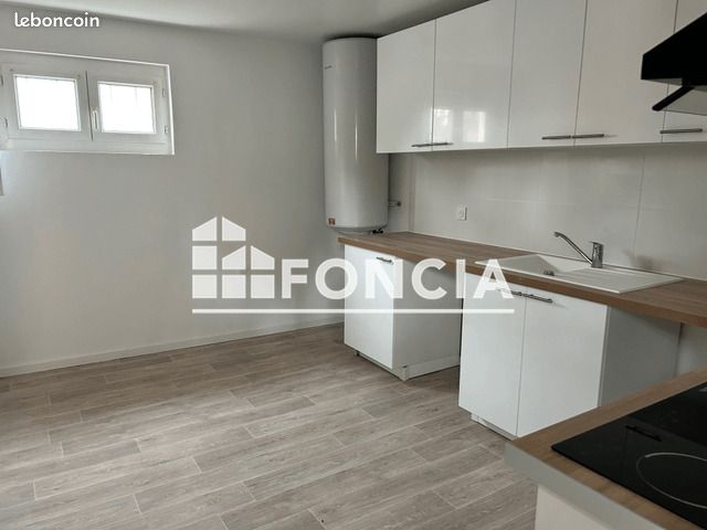 Appartement 4 pièces 73 m² · à Sanary-sur-Mer · 73 m² · 1 210 €/mois
