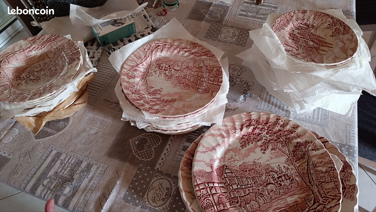 Service de table complet anglais Myott Meakin neuf rose et blanc (image 6)