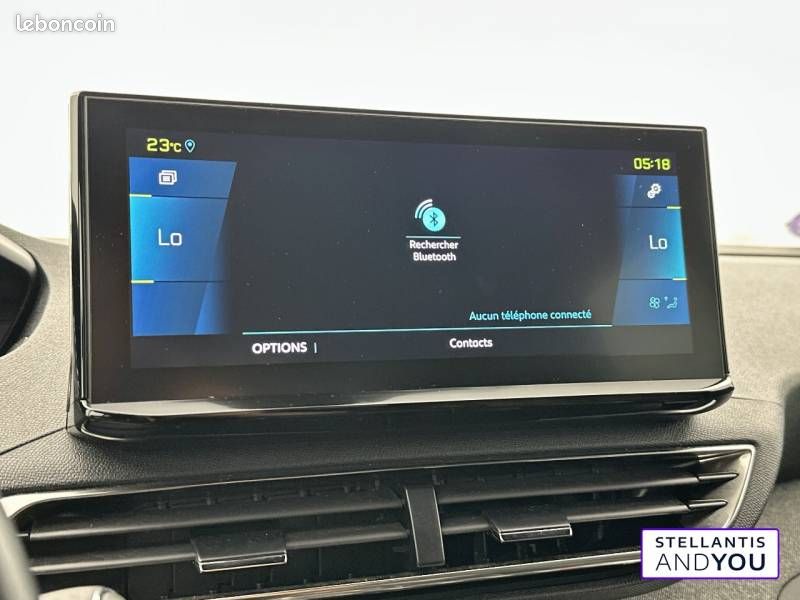 Peugeot 3008 Hybrid 225 e-EAT8 Allure Pack (image 24)