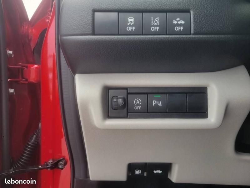 Suzuki Swift 1.2 Hybrid 83ch Pack Auto (image 17)